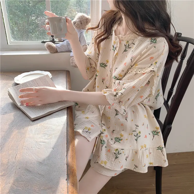 Đồ bộ - Bộ đồ ngắn mặc nhà cổ tròn có nút