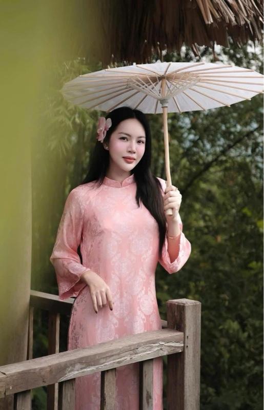 Product Introduction of Áo Dài Lụa Gấm Cao Cấp Thọ Dơi, Mặc Tết Đi Chơi, Dạo Phố, Chụp Ảnh Cực Đẹp 42