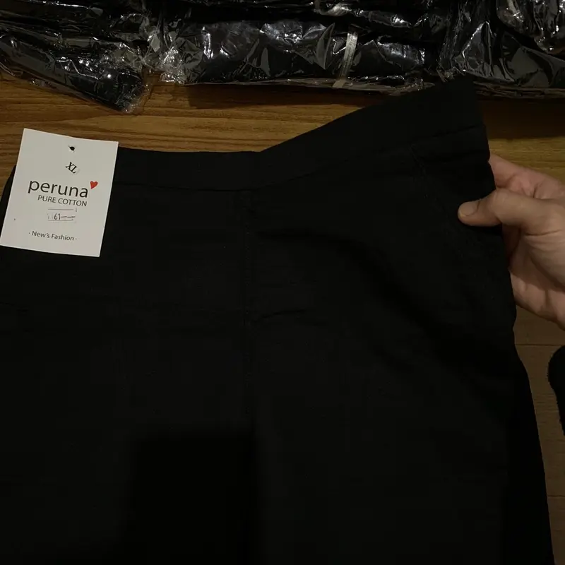 Legging Ôm gọn Màu đen nâng V3 túi zip Nữ 6