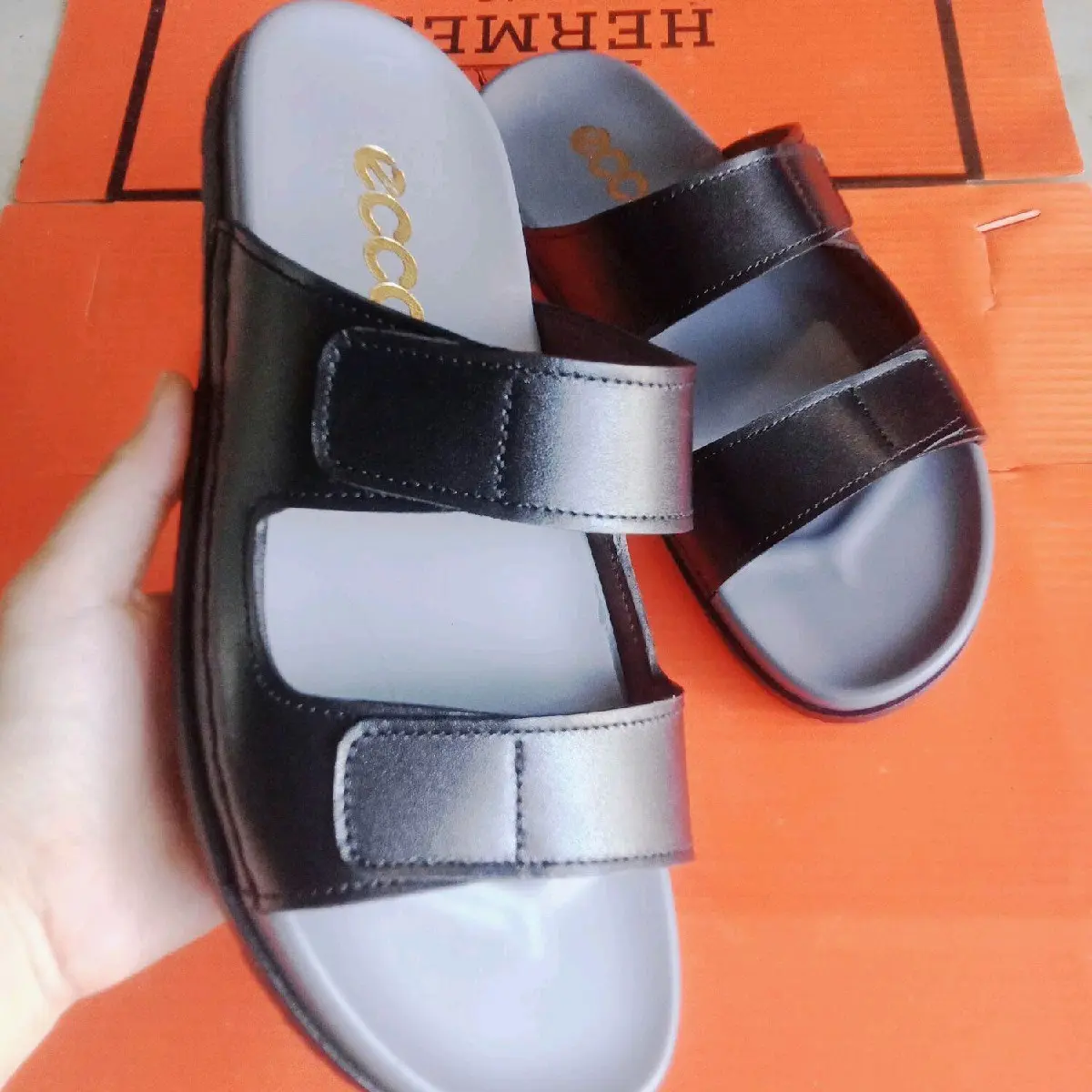 dép nam bản đế pu nhẹ nhàng da bò thiết kế