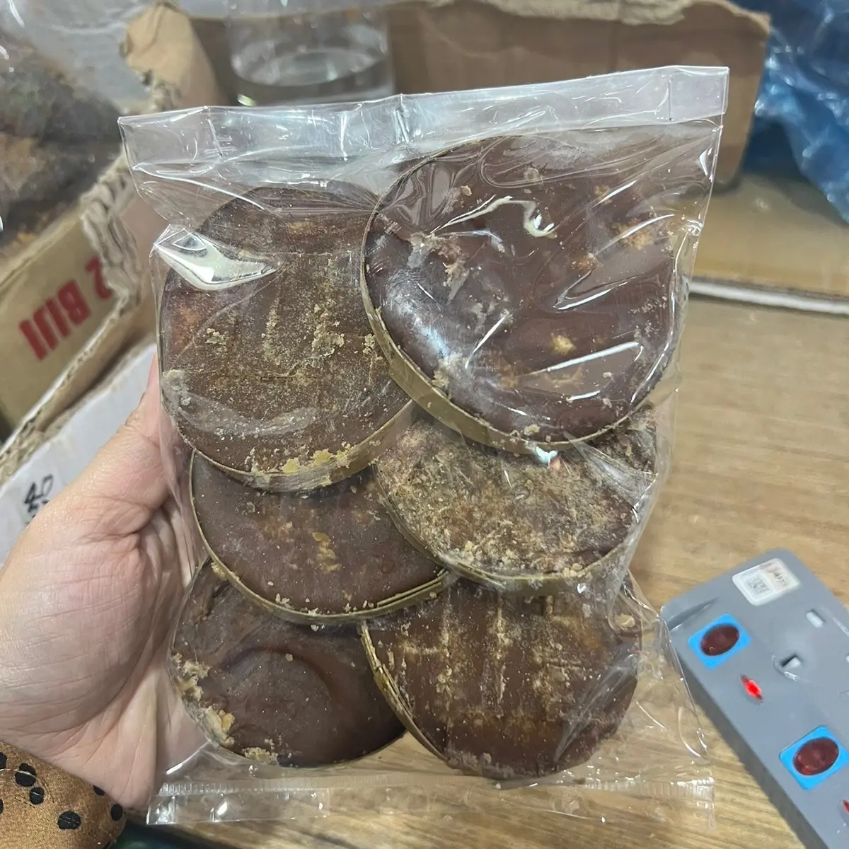 Gula gerek 6pcs sahaja  .