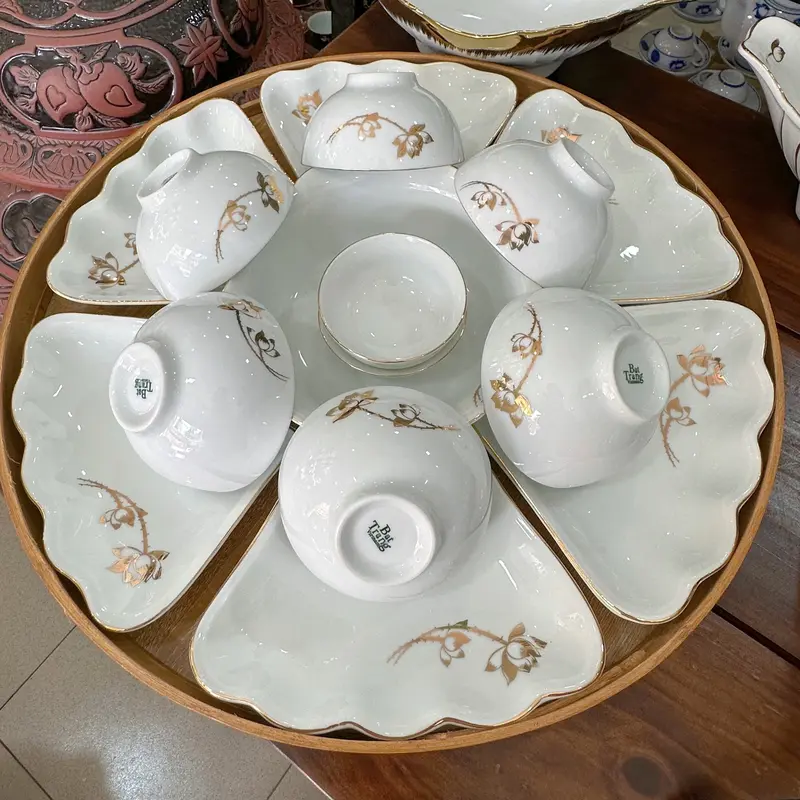 Bộ Bát Hoa Mặt Trời Men Trắng Vẽ Sen Vàng kim 24k- Gốm Bát Tràng Cao Cấp 2