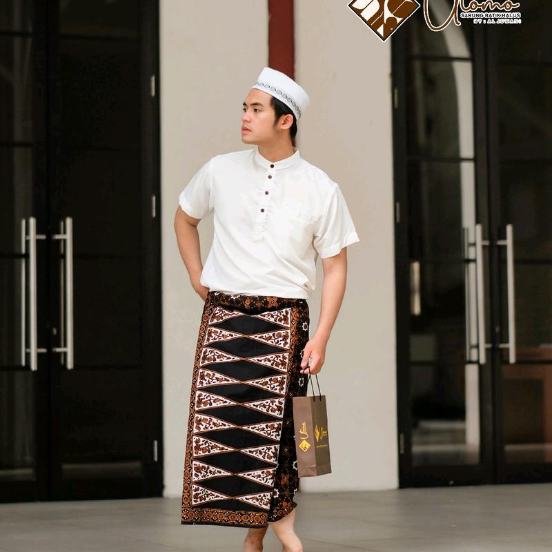 Sarung Batik Tulis Utomo Kesikan motif Cakra Buana | Sarung Batik Halus | Bahan Katun Primis | Fashion Muslim | Sarung Santri 5