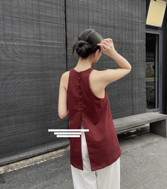 Linen 11 màu chuẩn đẹp tôn da cúc bọc vải xẻ tà sau áo form basic sang xịn freesize lưu ý không bao gồm quần video shop tự quay cam kết nhận hàng như video Nữ Top JIJI TOP