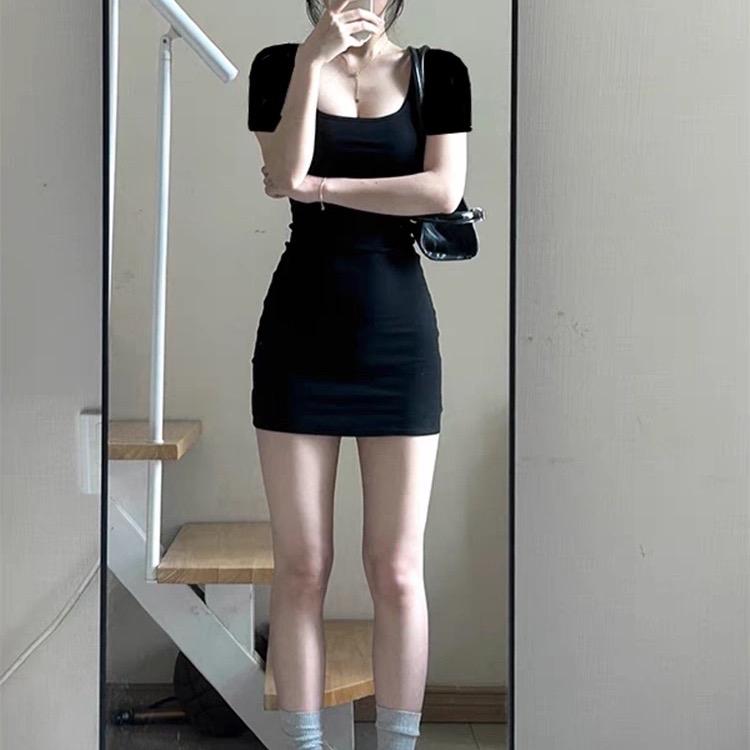 Đầm body nữ TAY NGẮN cổ vuông basic thường mặc Lolystore đầm kem Đen