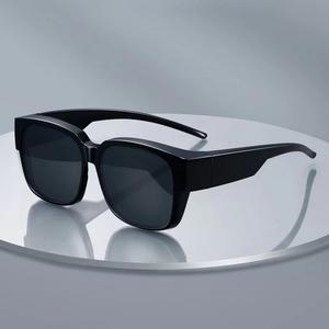FS Clip On Square Sunglasses Lelaki Perempuan Kaca Mata Gaya Praktikal Anti Silau UV Protection Korea Trend Viral 2025 Cermin Mata Hitam