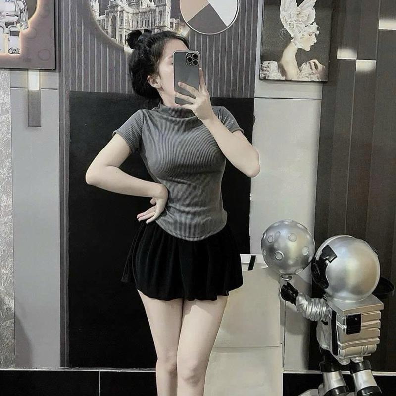 Set nữ áo thun cổ lọ chân váy ngắn xoè thun tăm top women