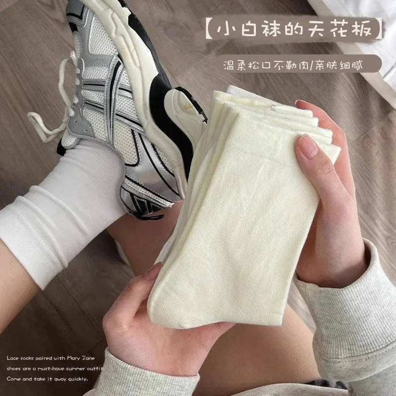 Vớ Liền Mạch Kháng Khuẩn, Xiaohongshu Cùng Phong Cách, Vớ Bầu, Phiên Bản Sinh Viên, Vớ Giữa Bắp Chân, Vớ Trắng Trễ Lưng Mùa Thu Đông, Bộ Sưu Tập Người 18k, Có Sẵn Năm 2025 2