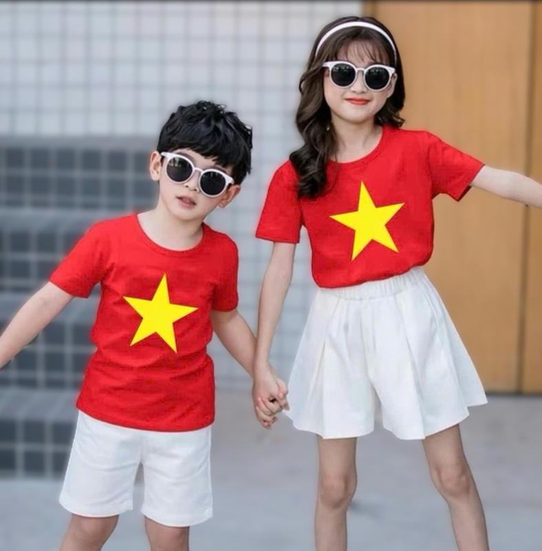 Áo CỜ ĐỎ SAO VÀNG / Chân Váy Xếp Ly / Quần Short Trắng  Đủ Size Nam Nữ  Người Lớn Trẻ Em Từ 7Kg-100Kg, Áo Cờ Việt Nam - Mũ Đỏ Ngôi Sao Vàng -Áo Thun Cotton - Áo Cờ Đỏ Sao Vàng , Áo Thun Cờ Đỏ Sao Vàng Trẻ Em , Người Lớn Đủ Size Nam Nữ - Top Cổ Tròn
