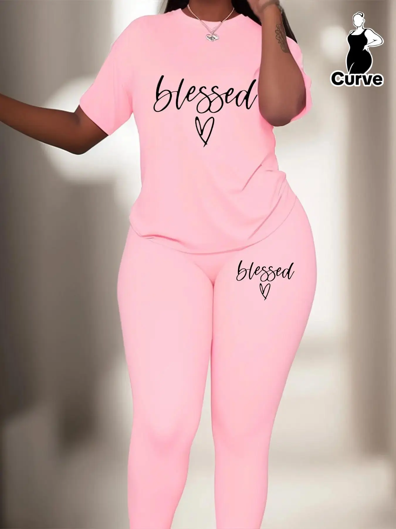 【Plus Size】 Two-Piece Set Letter & Heart Print Tee & Elastic Waist Skinny Pants Set, Casual Round Neck Short Sleeve T-shirt & Trousers, Women's Two-piece Outfits for Daily Wear, Womenswear