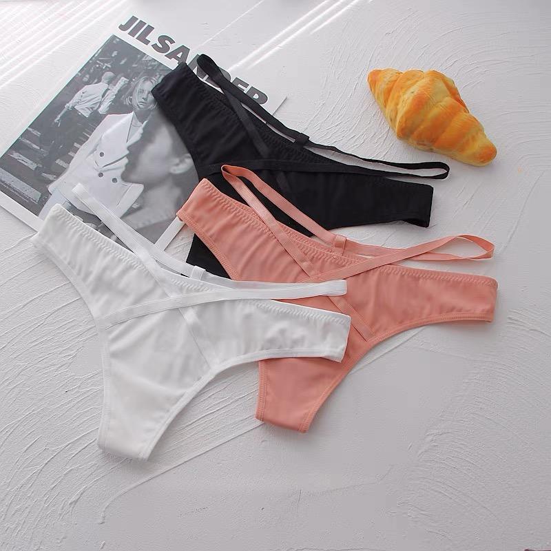 Quần Lót Lọt Khe Nữ Thun Lạnh Thiết Kế Dây Chéo Hông iBra's Store, Mặc Tôn Dáng Đẹp Xuất Sắc i106