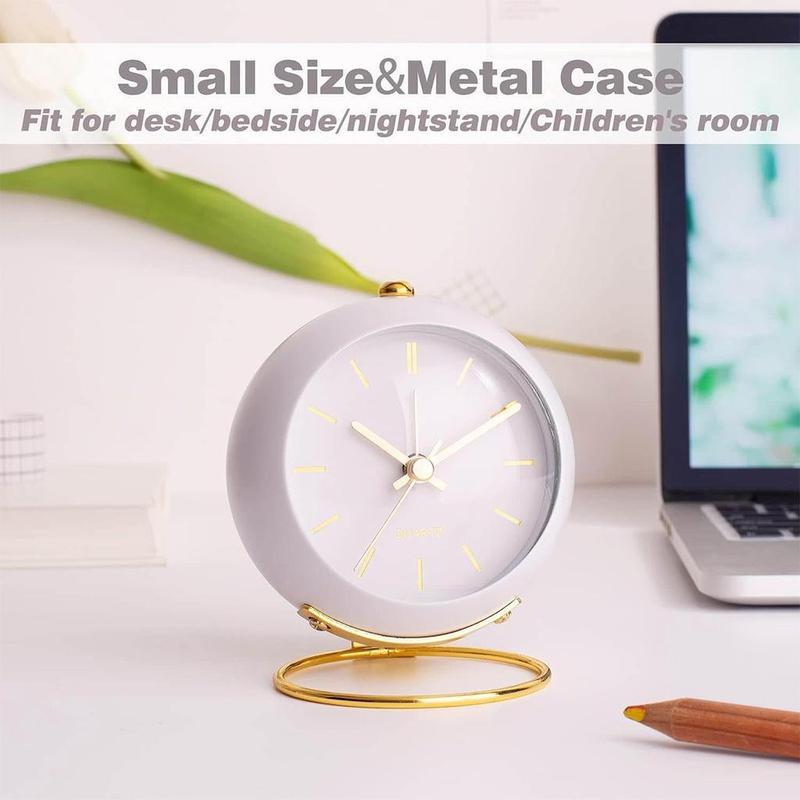 Đồng Hồ Báo Thức Tương Tự, Phong Cách Cổ Điển Không Bấm Giờ, Có Đèn Ngủ, Yên Tĩnh, Hoạt Động Bằng Pin, Dễ Sử Dụng, Báo Thức Lớn