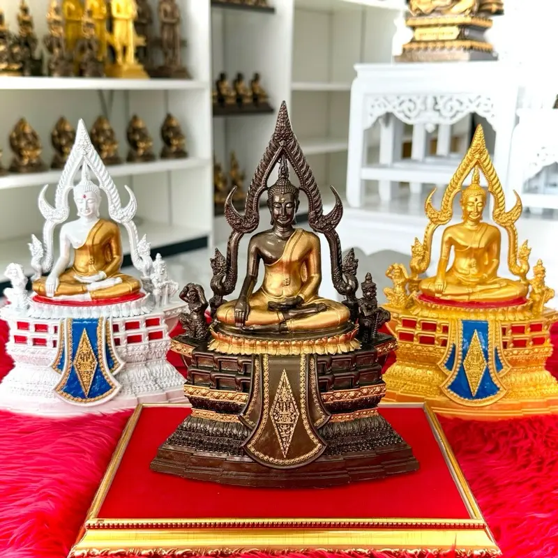 พระพุทธชินราช แร่เหล็กน้ำพี้ หน้าตัก3นิ้ว แถมฟรีฐานรอง พระพุทธรูป