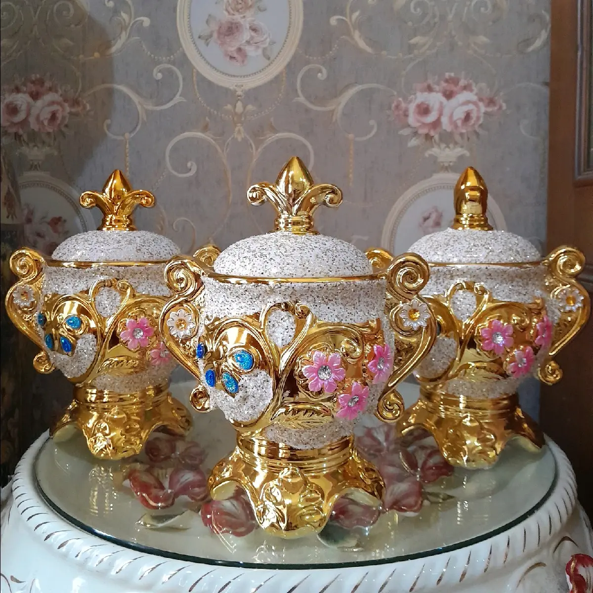 Toples Keramik Pasir