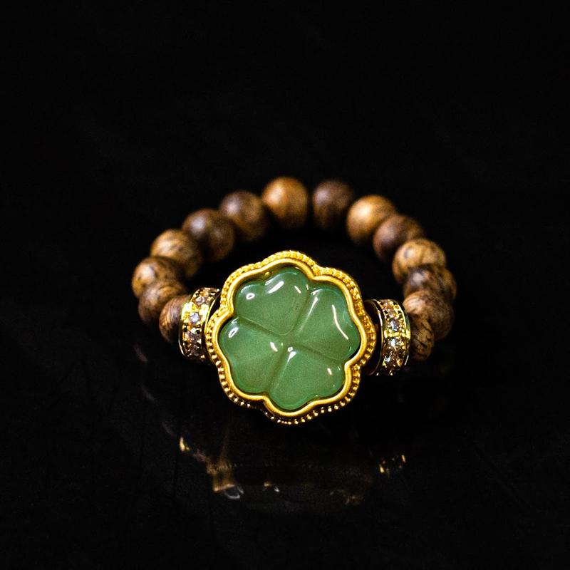 Nhẫn Trầm Hương Cỏ 4 Lá Free size Mua một tặng một Hộp Gấm dây dự phòng 2 hạt trầm