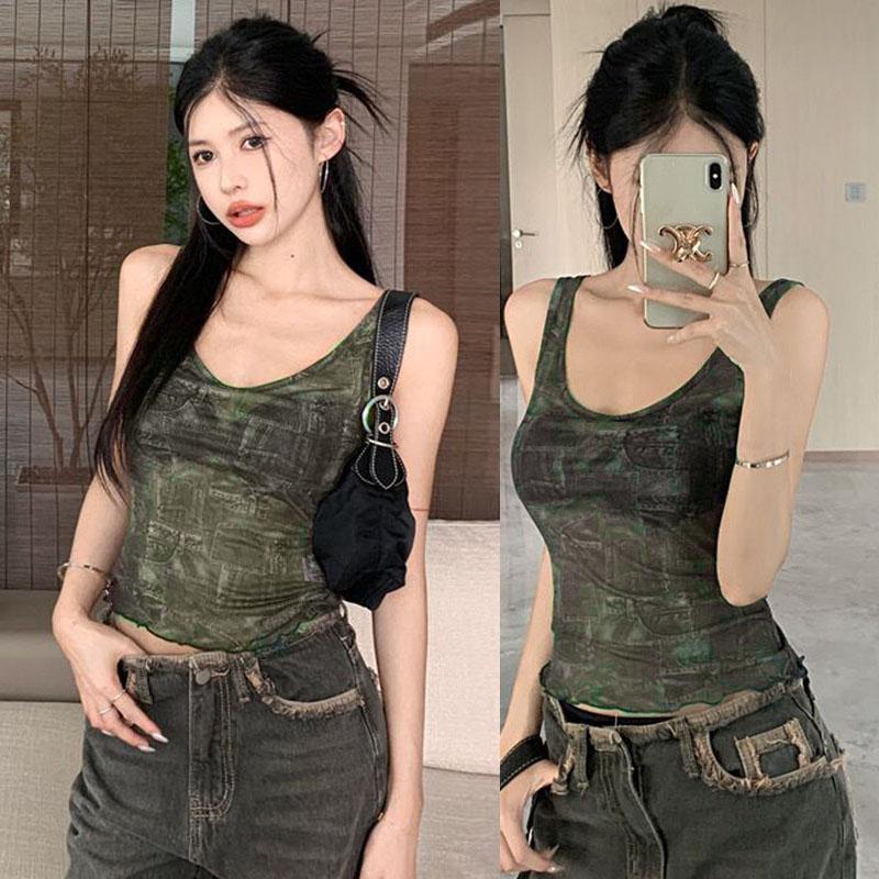 Product Introduction of Women's Summer Fitted Crop Tops Sleeveless U Neck Open Back Vintage Pattern Print Tank Tops Womenswear Check Minimalist Spaghetti Strap 32