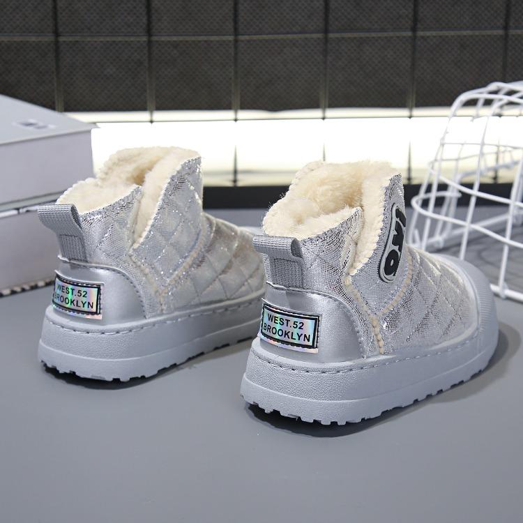 Product Introduction of JINTOHO Kids Winter Shoes Outdoor Warm Fur Boots Fashion Waterproof Girls Boots 22