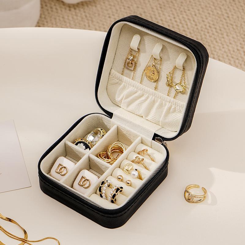 Mini Jewelry Storage Box, Portable Travel Jewelry Case, Multi-grid Jewelry Box for Rings Earrings Necklace Bracelets, Travel Accessories 6