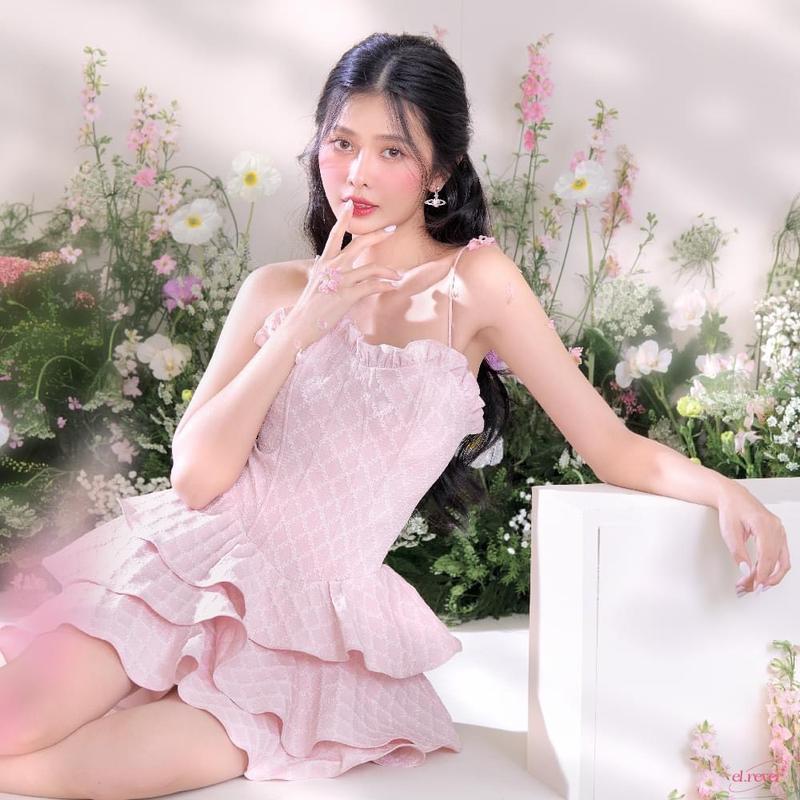 EL.RÊVER - Đầm xoè dây gấm hoạ tiết caro thiết kế – Màu hồng [0223D98]