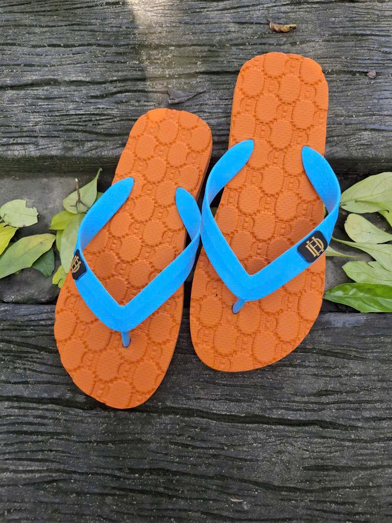 Product Introduction of Dép Kẹp Nam Đế Hoa Văn Cao Su Dẻo Mềm Size 38-43 - Đế Bằng 16