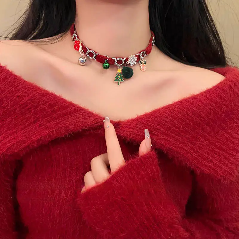 Atmosphere Christmas Tree Pendant Choker Accessories Women's Autumn and Winter Texture Necklace Popular Sweet Style Short Necklace