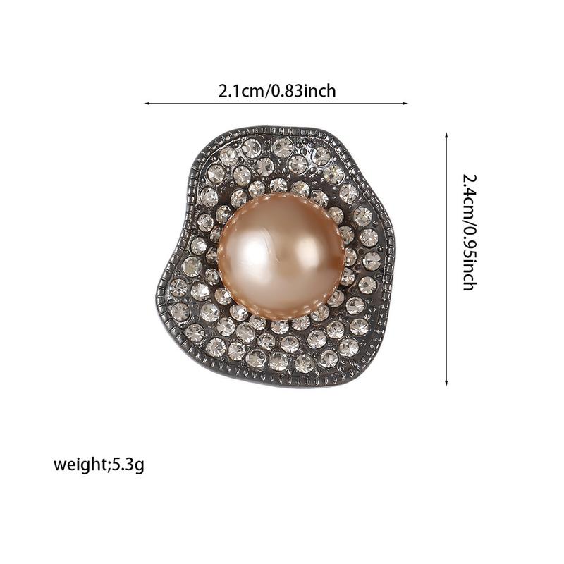 Product Introduction of Pearl Korean Fashion Coat Clip High-End Ornament New Arrival Brooch High-End Sense Niche Corsage Trend 5