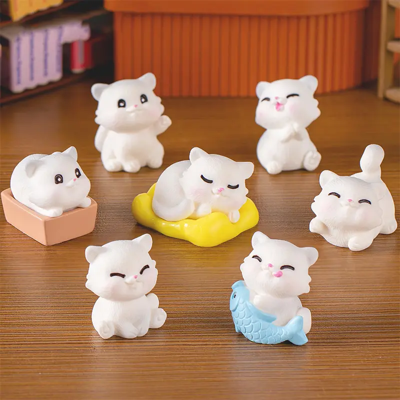 [MMG]Miniature Cartoon White Cat Figurine Micro Landscape Ornaments For Home Decorations Cute Kitten DIY Desktop Room Decoration Gift
