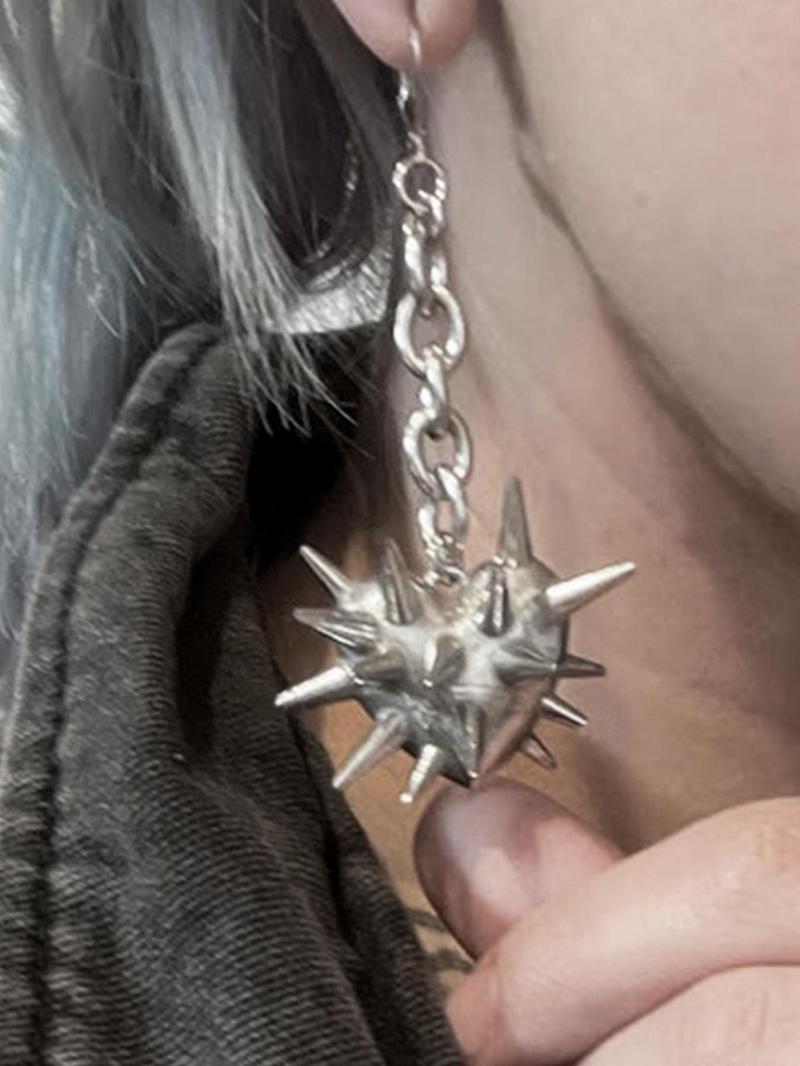 Product Introduction of Punk Style Studded Decor Dangle Earrings, Fashionable Jewelry for Women, Trendy All-match & Exquisite Jewelry for Birthday Gift 5