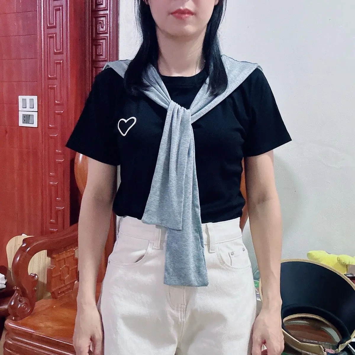 Áo khăn cộc tay,thêu hình tim ,chất zip đẹp