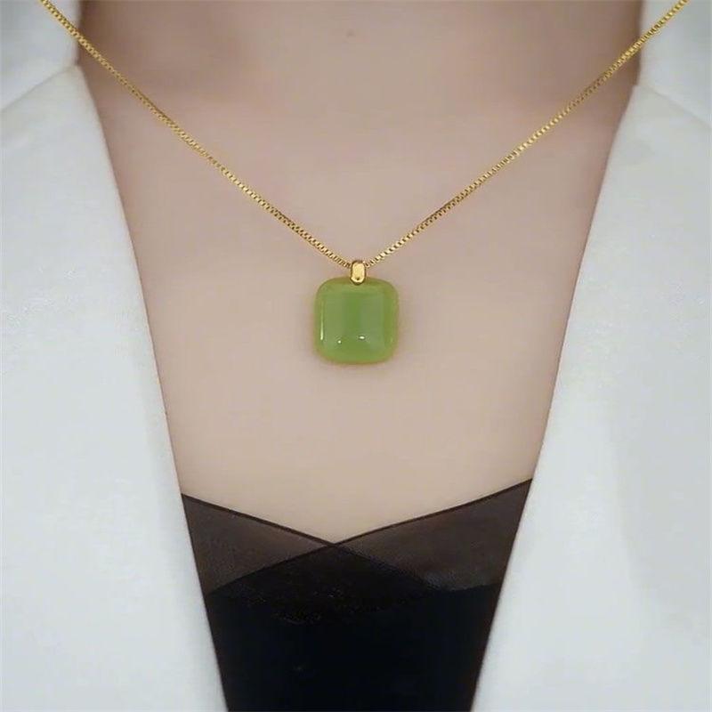 [Store Hot Sale] Popular Worry-Free Titanium Steel Pendant Necklace Internet Celebrity Fashionable Temperament Peaceful No Worries Non-Fading Bone Chain 5