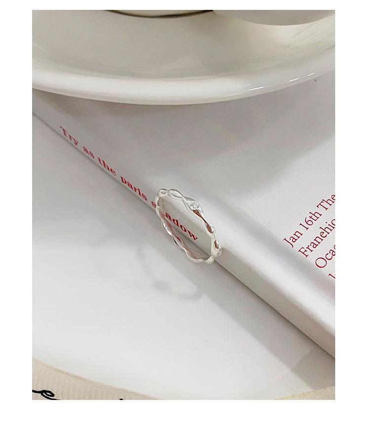 Product Introduction of S925 Silver Personality Irregular Zircon Ring Women Niche Design Sense Fashion ins Cold Wind Ring 7