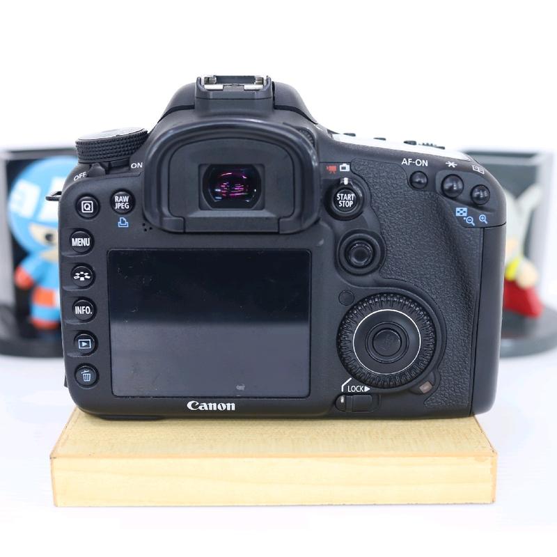 CANON EOS 7D — KAMERA FOTOGRAFI PROPER MULUS 2
