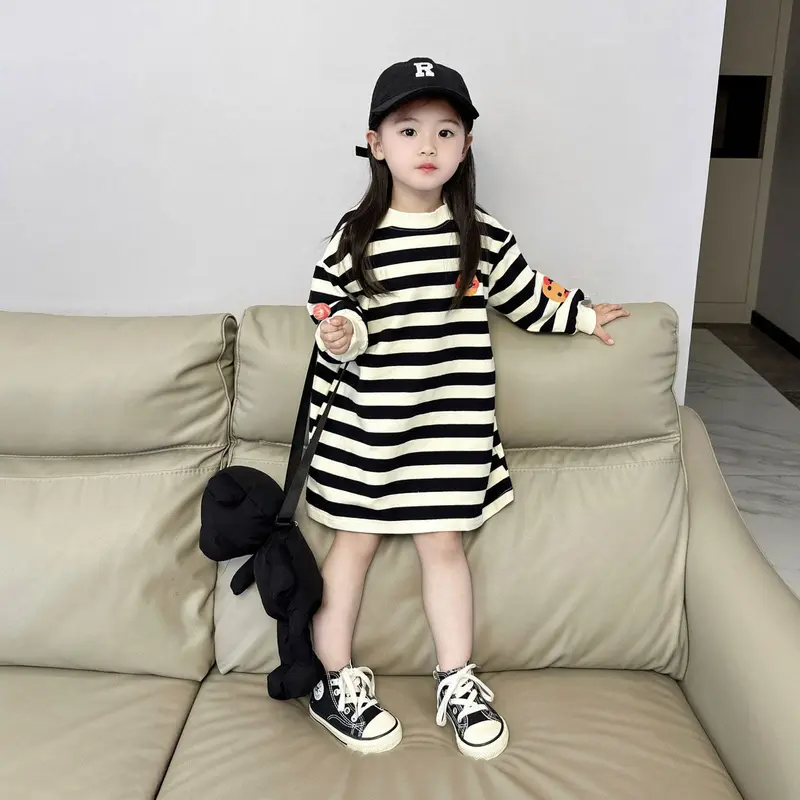 Váy Bé Gái, Phong Cách Phương Tây, Váy Len Dài Trung Bình Thiết Kế Mặt Cười Cho Trẻ Em, Váy Dài Tay Thường Ngày Kẻ Sọc, Hợp Xu hướng, Thích Hợp Cho Bé Gái 4