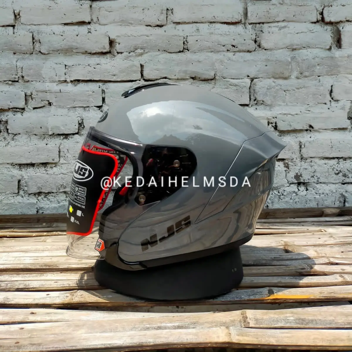 ￼[READY] NJS KAIROZ Paling Murah 100% Original Bisa Cod STONE GREY GLOSSY | WHITE GLOSSY