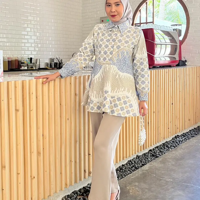 BATIK RAVINDRA Blouse Batik Karina Katun Wanita 2