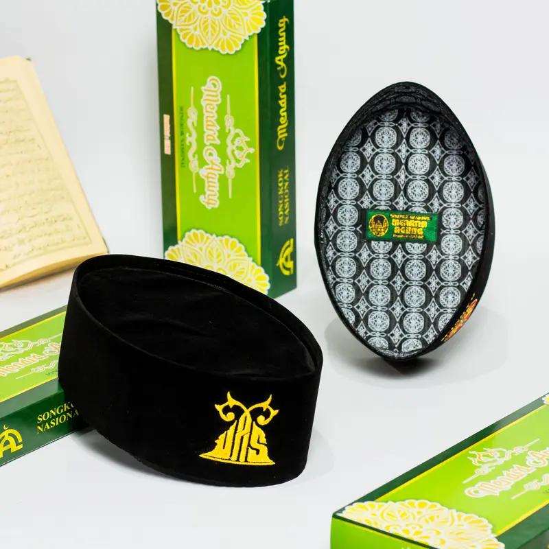 Peci Songkok Kopiah Motif UAS Ustadz Abdul Somad Songkok Pria Muslim Anak Anak Dan Dewasa Motif Bordir Logo Uas Tinggi 9 cm Bludru Hitam 0