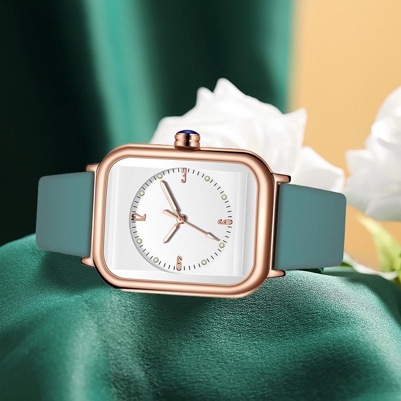New Art Luminous Quartz Watch for Women Network Red Wrist Watch  Fashion Silicone Small Square Watch for Women 6