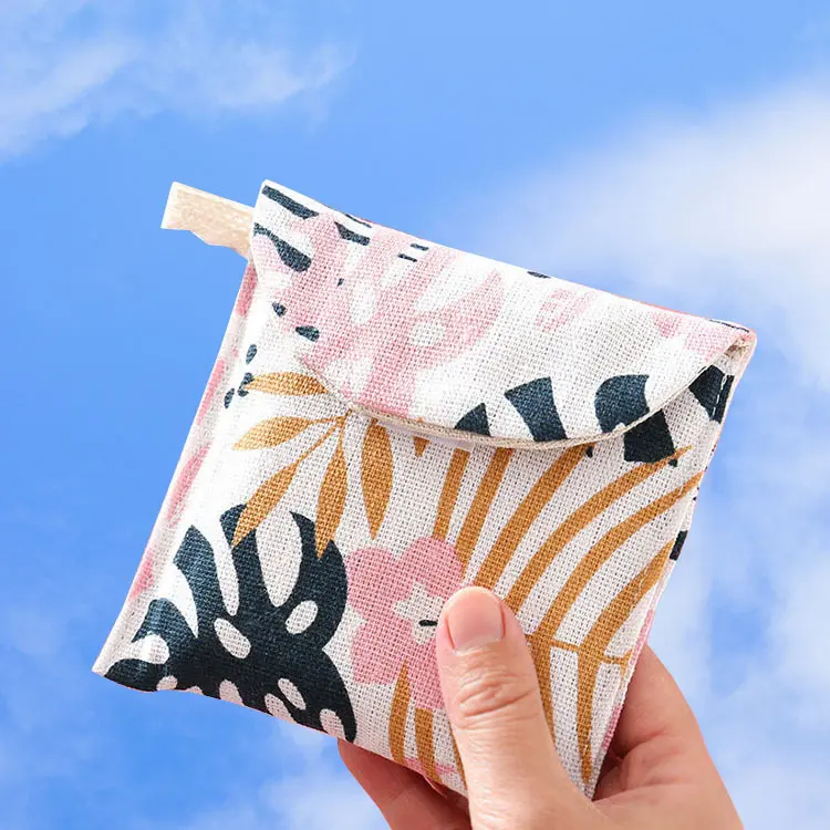 Sanitary Napkin Storage Bag Cute Girl Portable Sanitary Napkin Bag for M Towel Menstruation Moon Packet Portable