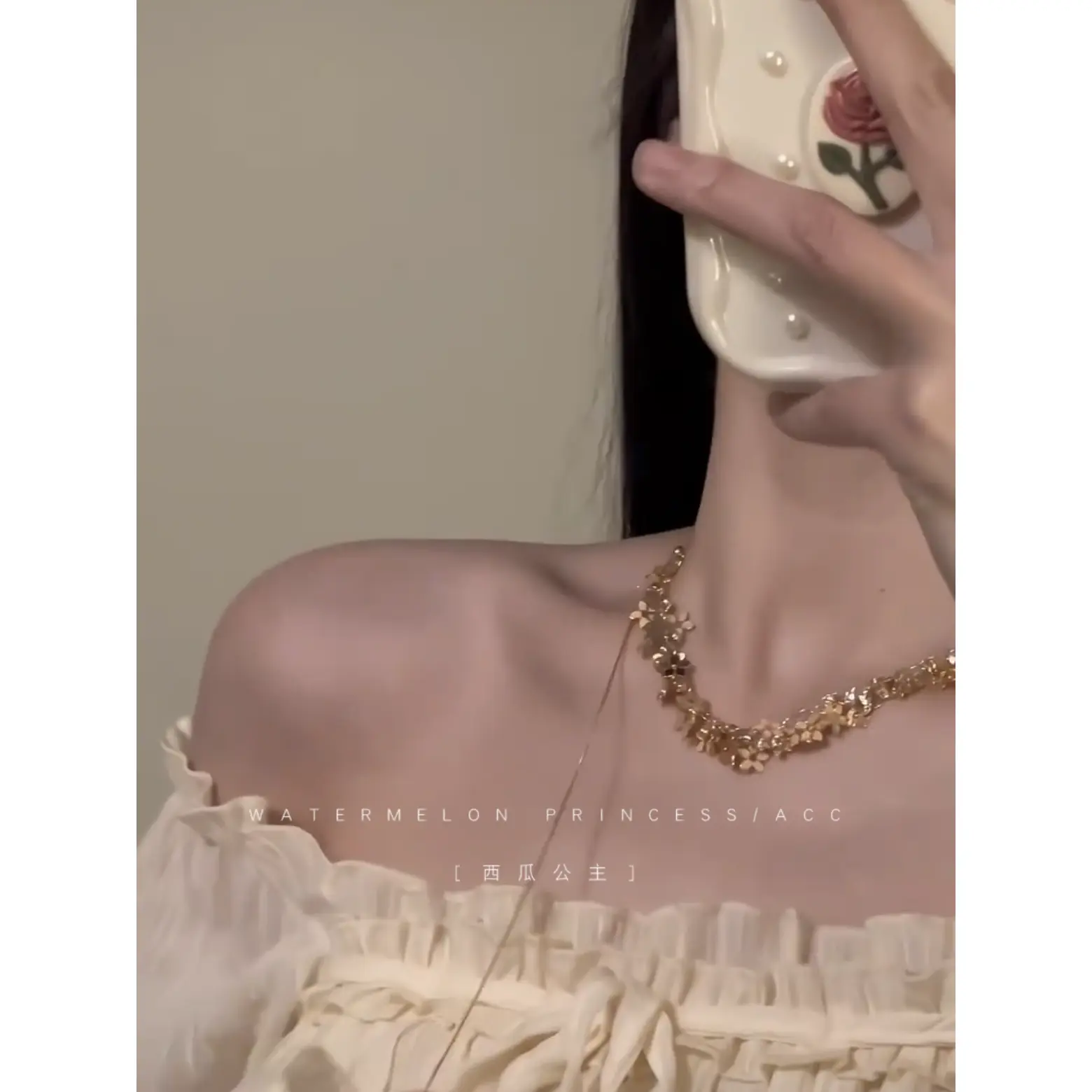 Gold Flower Necklace for Women Luxury Fine Jewelry with Drawstring Clavicle Chain Alloy/Silver Plated/Gold Plated Material
