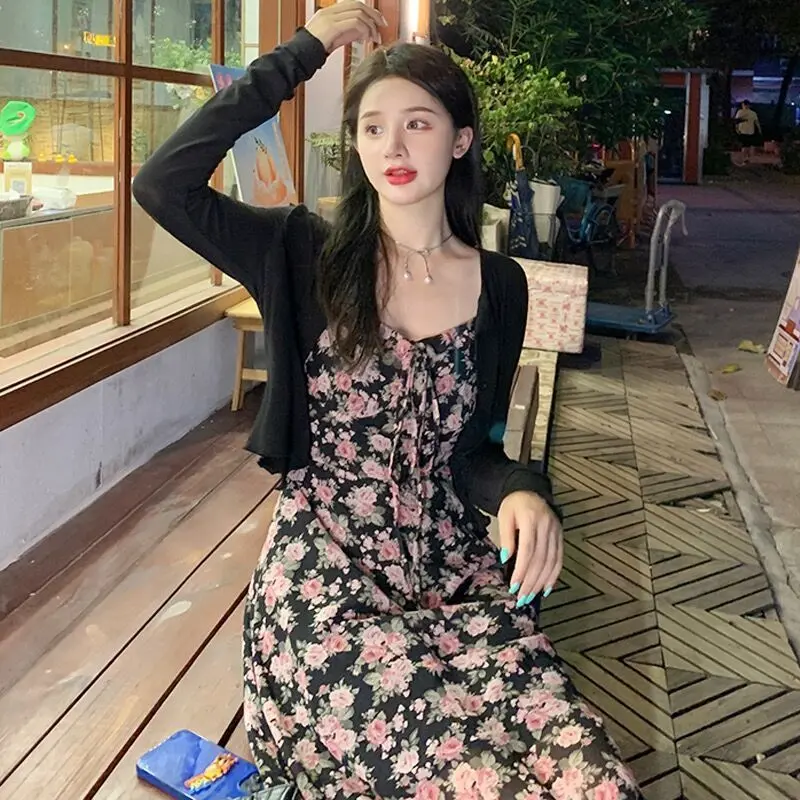 2025 plus Size Women's Clothing Fashion Two-Piece Suit Women's Summer Fat Sister Black Knitted Cardigan Strap Floral Dress Suit