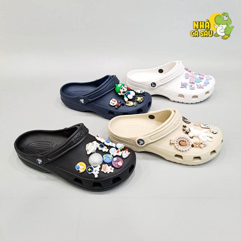 Dép sục classic nam nữ siêu êm siêu nhẹ thiết kế đúc nguyên khối tặng kèm 10 charm stickers 3D xịn gắn dép, đi mưa được, chống trơn trợt Nhà Cá Sấu