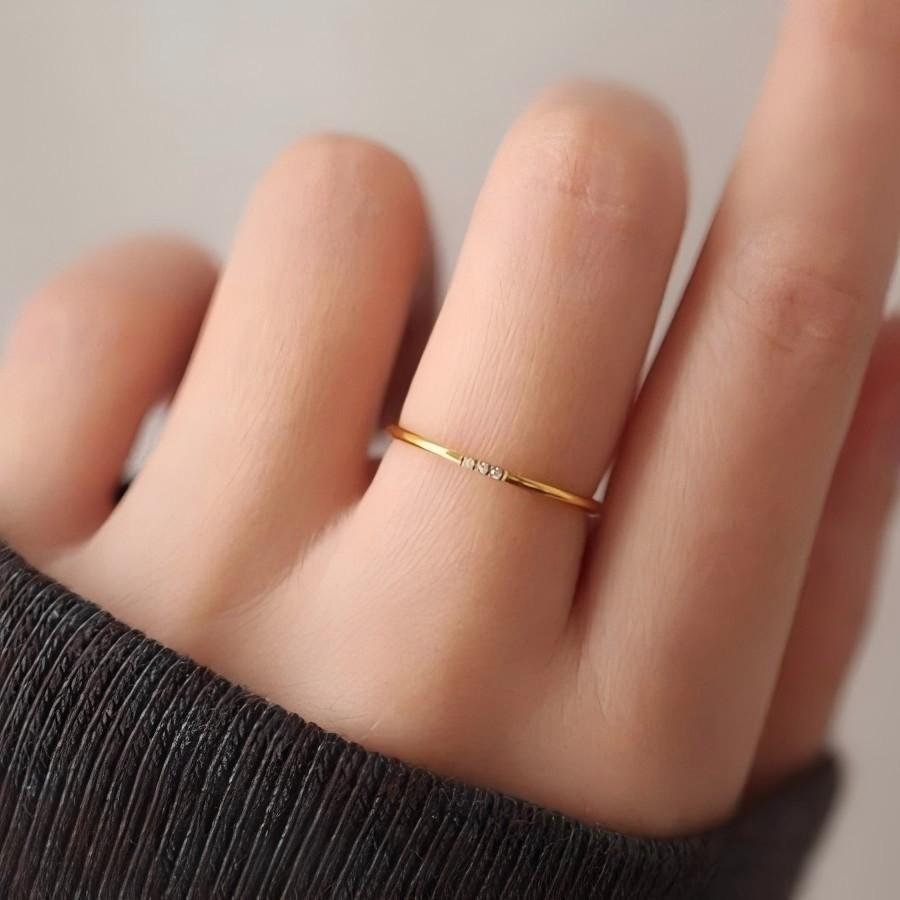 Cincin Titanium Tahan Karat Ultra-halus Berlian-set Sederhana Dan Modis Untuk Wanita Cocok Untuk