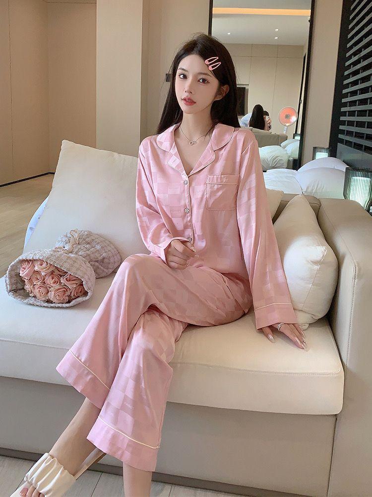 Product Introduction of Bộ Đồ Ngủ Ngọt Ngào Dành Cho Nữ, Hàng Mới Về Năm 2025, Được Làm Bằng Chất Liệu Lụa Lạnh Dài Tay Và Quần Dài, Bộ Đồ Mặc Ở Nhà Gợi Cảm, Thích Hợp Cho Mùa Xuân Và Mùa Thu, Lý Tưởng Cho Mùa Hè 5