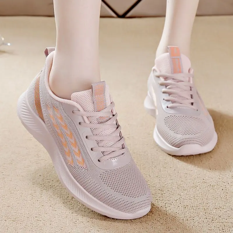 Giày Nữ, Giày Thể Thao Flyknit, Đế Mềm, Siêu Nhẹ, Giày Chạy Bộ, Thoáng Khí, Không Trơn Trượt, Giày Đế Bằng, Thích Hợp Cho Mùa Lò Xo Và Mùa Hè, Hàng Mới Về Năm 2024, Lý Tưởng Cho Các Bà Mẹ Sneaker Sport