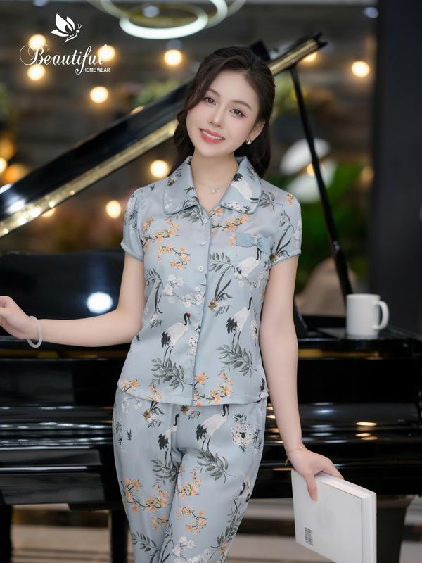 Đồ bộ nữ mặc nhà Y658C Lụa satin quần dài XANH con hạc cổ sen vòng sau 0