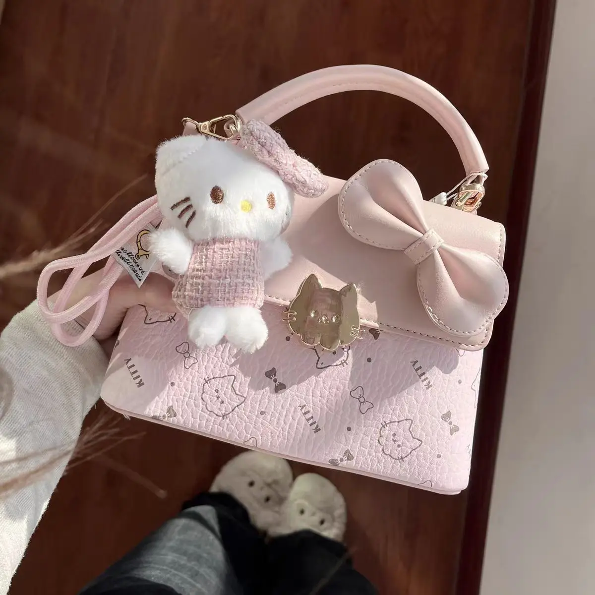 Túi Vuông Nhỏ Thời Trang, In Thắt Nơ Ngọt Ngào Phong Cách Sang Trọng Giá Cả Phải Chăng, Thích Hợp Cho Các Cô Gái, Thiết Kế Trái Tim Nữ Tính Yêu Thích Mới
