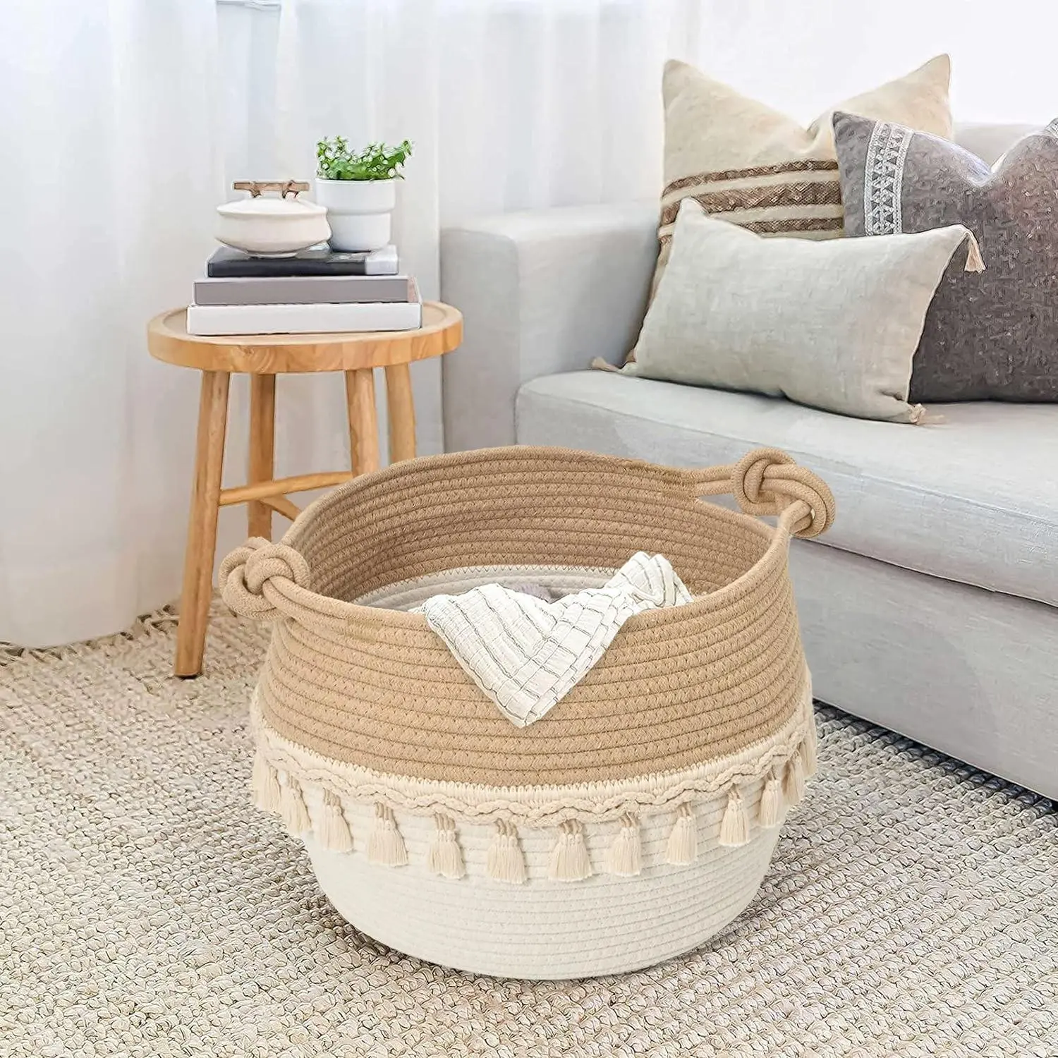 Woven Storage Basket, Large Capacity Clothes Sundries Toy Storage Basket with Tassel Handle, Household Storage Basket for Home Living Room Bedroom Laundry Room