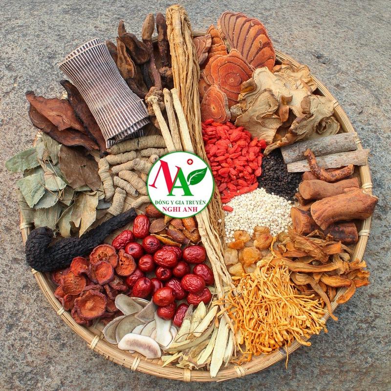 Thang thuốc bắc ngâm rượu 20 vị giúp bồi bổ khí huyết bổ thận tráng dương