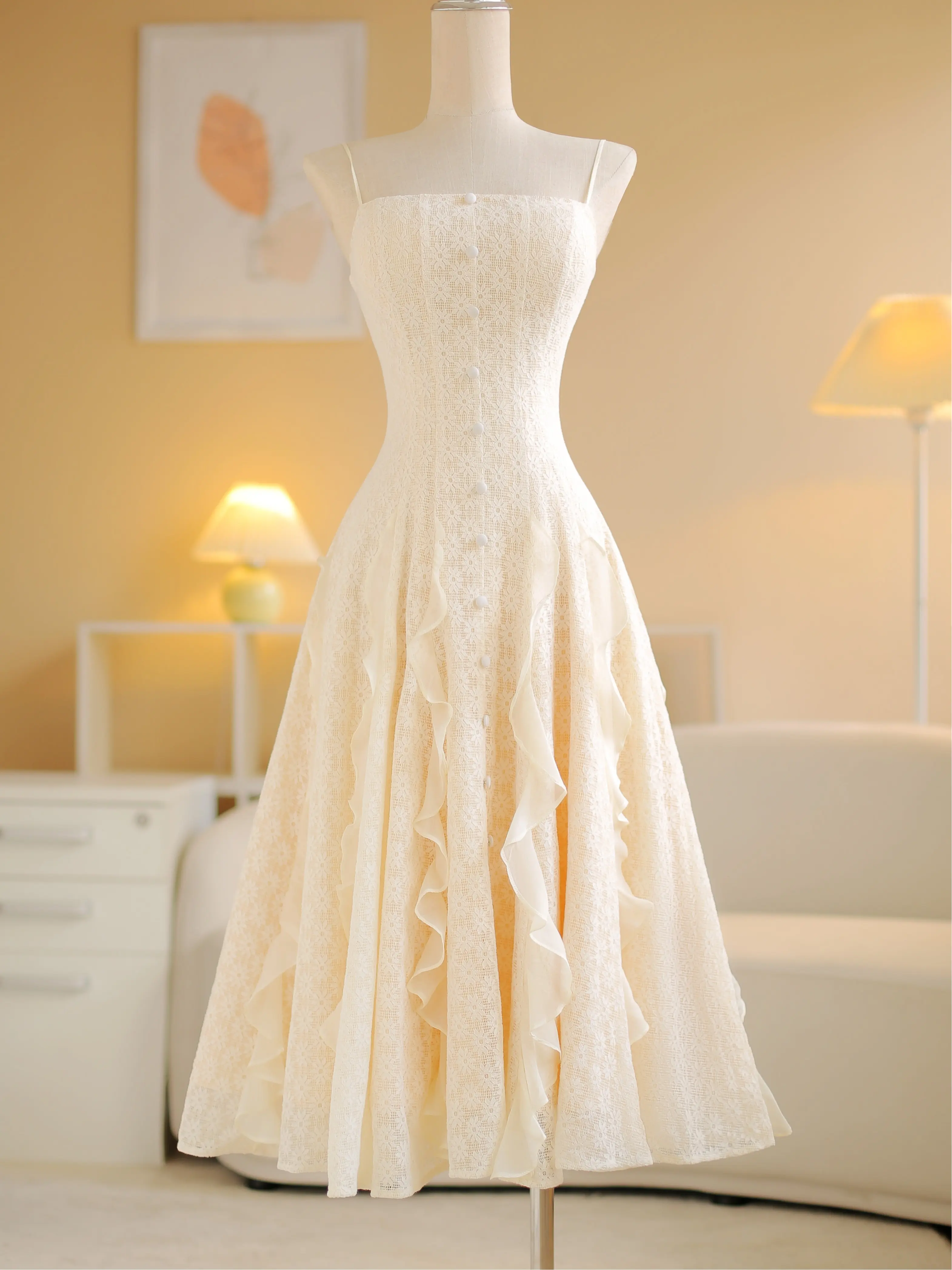 SÒ VINTAGE - JIMY đầm ren phối bèo hai dây, tùng xòe màu kèm
