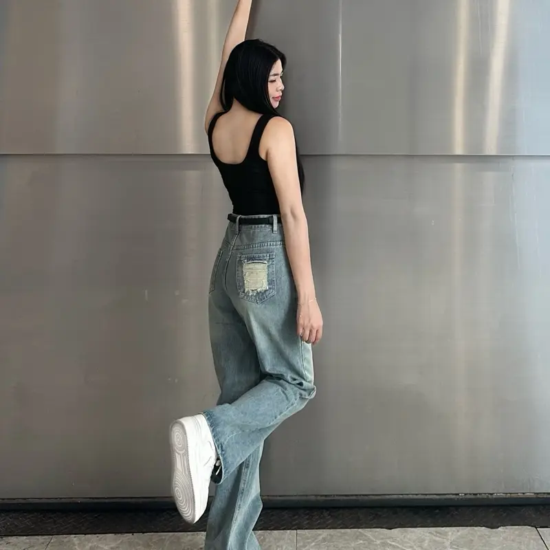 Quần jean nữ suông trơn xước túi trước rách túi sau V.M V30 và V31 (S-2XL) | BigBuy360 - bigbuy360.vn Quần jean nữ suông trơn xước túi trước rách túi sau V.M V30 và V31 (S-2XL) | BigBuy360 - bigbuy360.vn